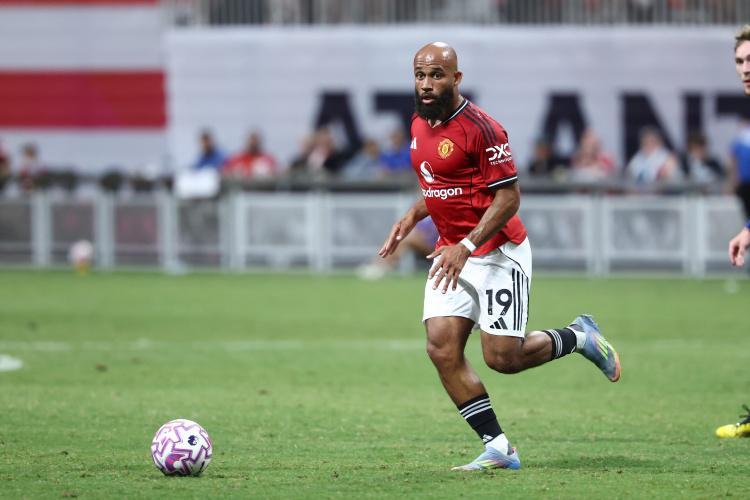 姆伯莫：获胜的感觉真好，我们处于艰难时刻但是大家保持团结